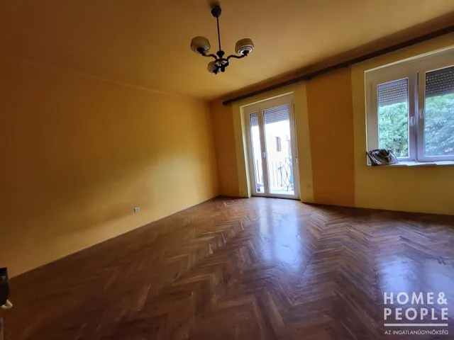 Eladó lakás Szeged, Belváros 71 nm
