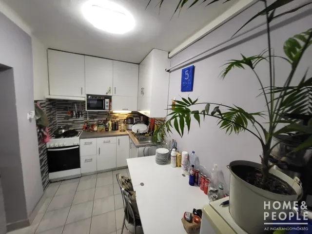 Eladó lakás Szeged, Belváros 30 nm