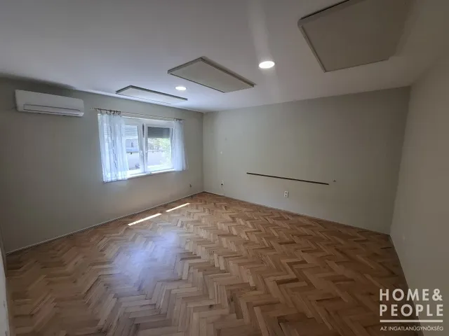 Eladó lakás Szeged, Felsőváros 39 nm