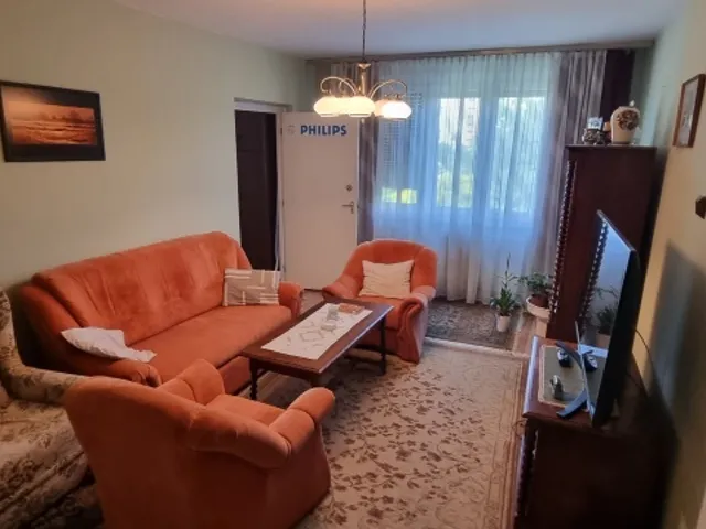Eladó lakás Szeged, Makkosház 68 nm