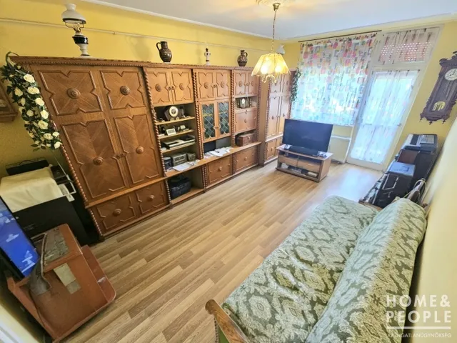 Eladó lakás Szeged, Kiskundorozsma 54 nm