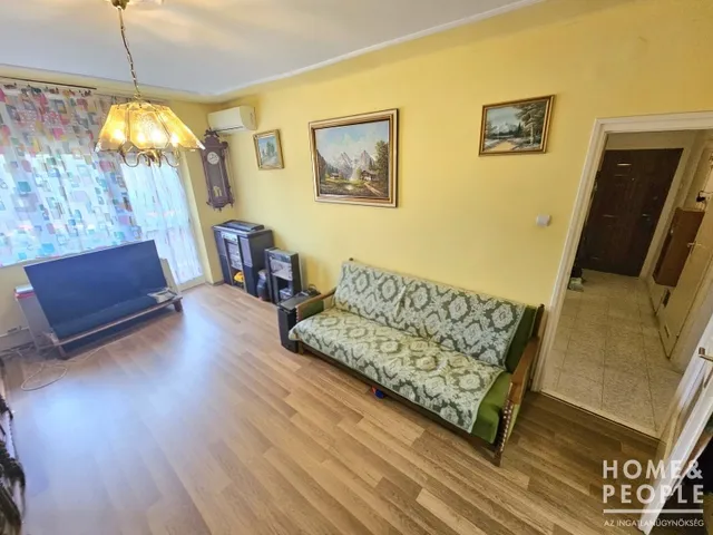 Eladó lakás Szeged, Kiskundorozsma 54 nm