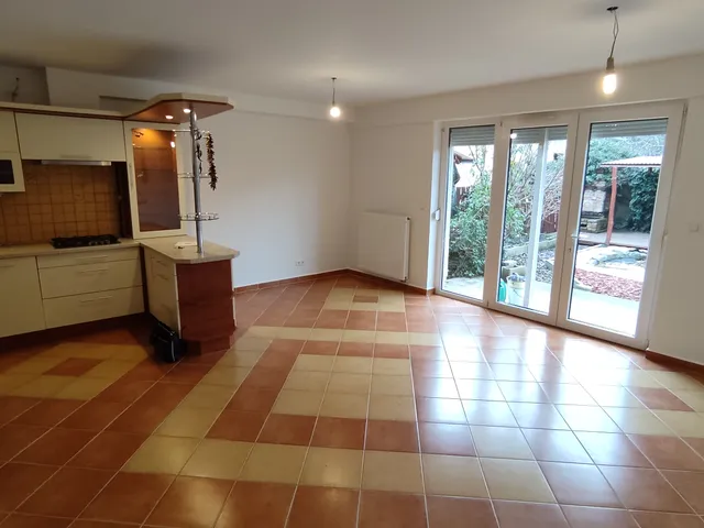 Eladó lakás Szeged, Belváros, csuka 82 nm