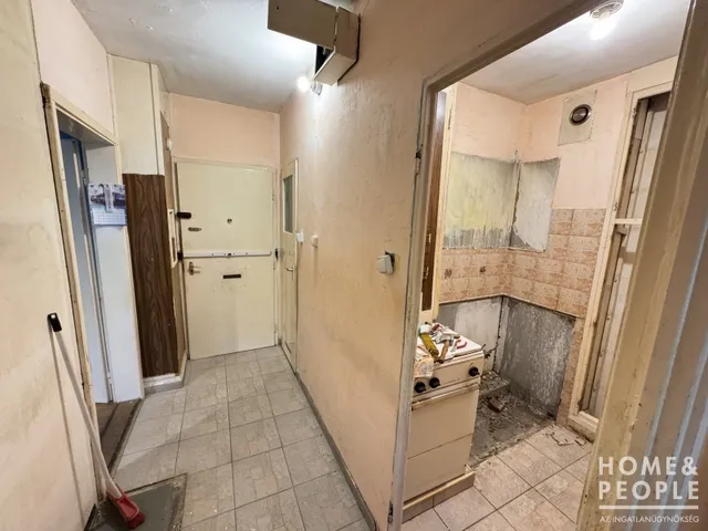 Eladó lakás Szeged, Tarján 35 nm