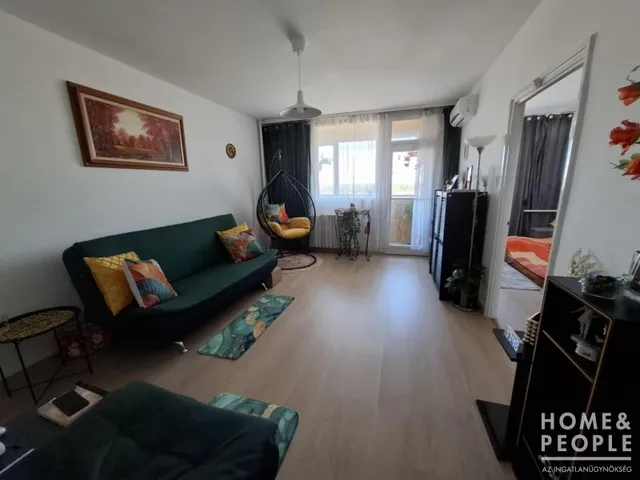 Eladó lakás Szeged, Újszeged 45 nm