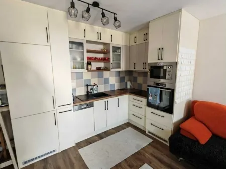 Eladó lakás Szeged, Makkosház 79 nm