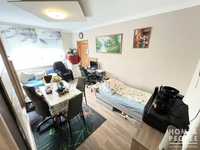 Eladó lakás Szeged, Tarján 56 nm