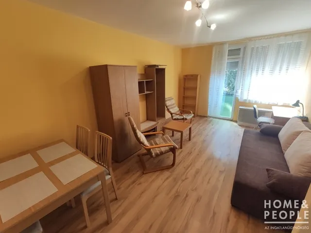 Kiadó lakás Szeged, Alsóváros 44 nm