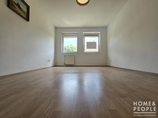Eladó lakás Szeged, Rókus 62 nm