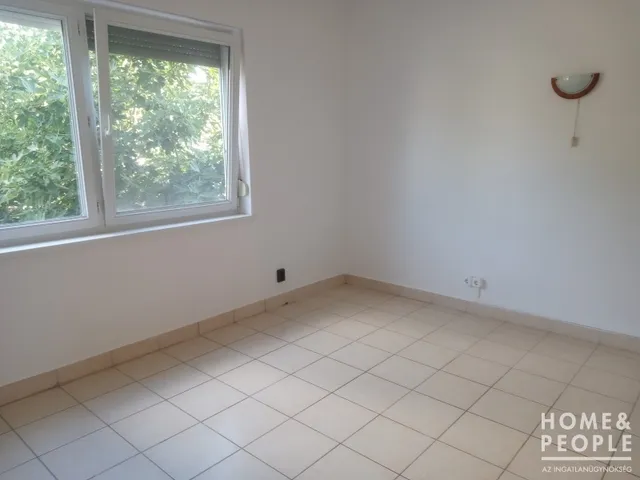 Eladó ház Deszk 120 nm