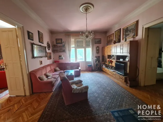 Eladó lakás Szeged, Belváros 112 nm