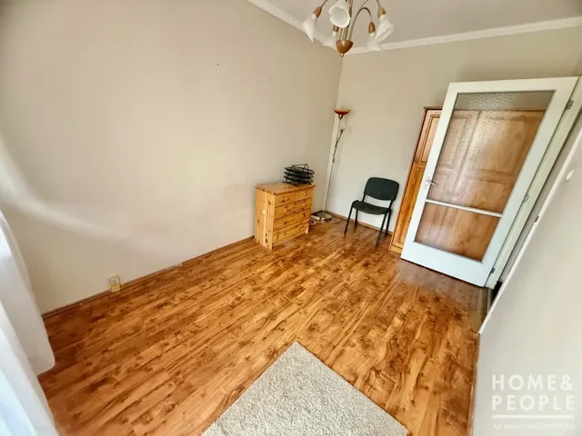 Eladó lakás Szeged, Makkosház 47 nm