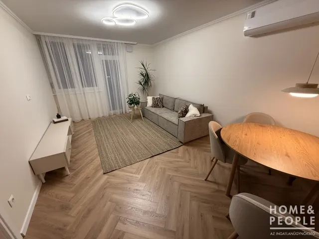 Eladó lakás Szeged, Belváros 45 nm