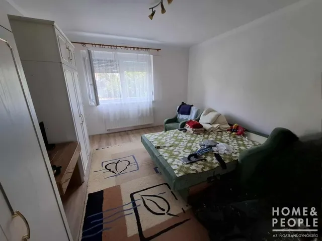 Eladó ház Szeged, Szőreg 126 nm