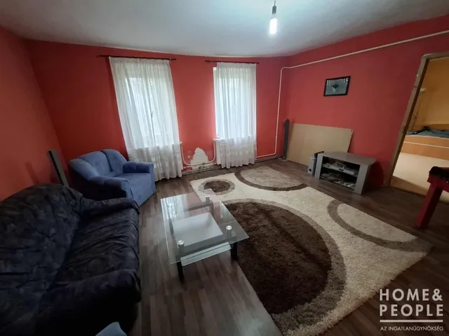 Eladó ház Szeged, Szőreg 108 nm