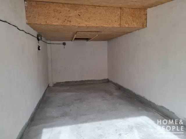 Eladó garázs Szeged, Tarján