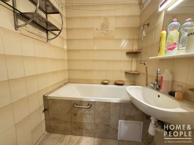 Eladó lakás Szeged, Felsőváros 61 nm