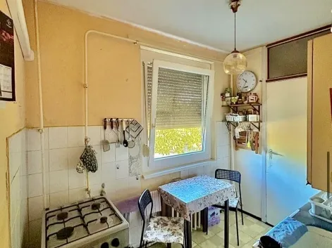 Eladó lakás Szeged, Makkosház 60 nm