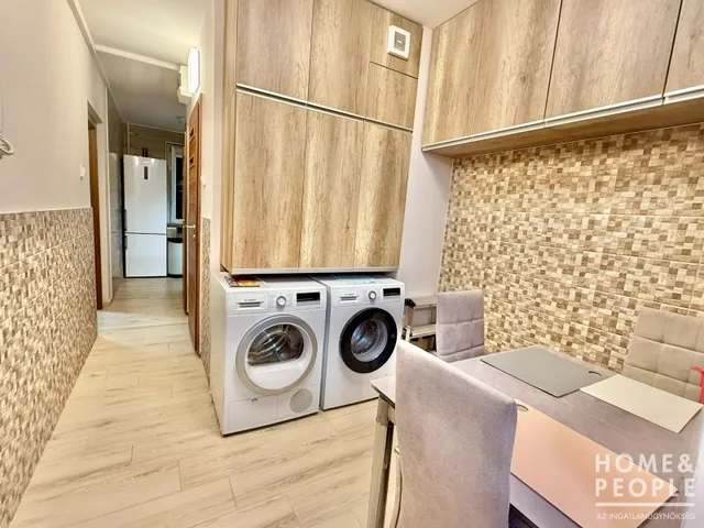 Eladó lakás Szeged, Makkosház 60 nm