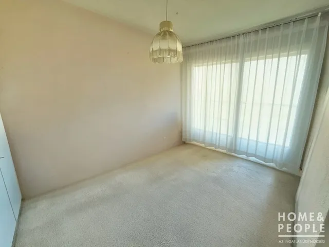 Eladó lakás Szeged, Makkosház 47 nm