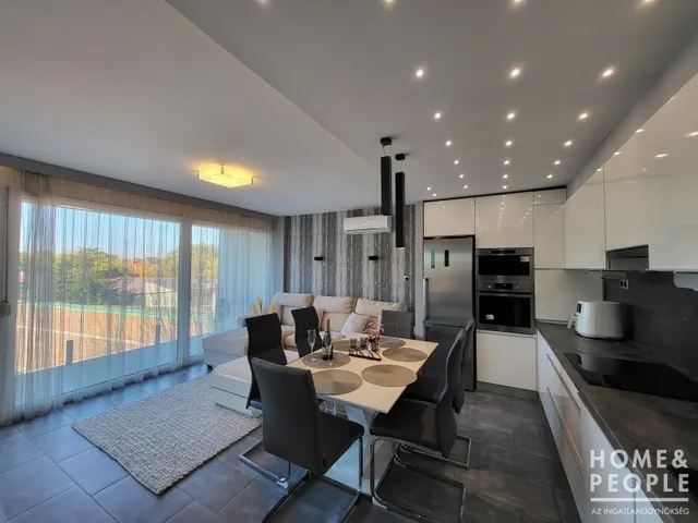 Eladó lakás Szeged, Belváros 63 nm