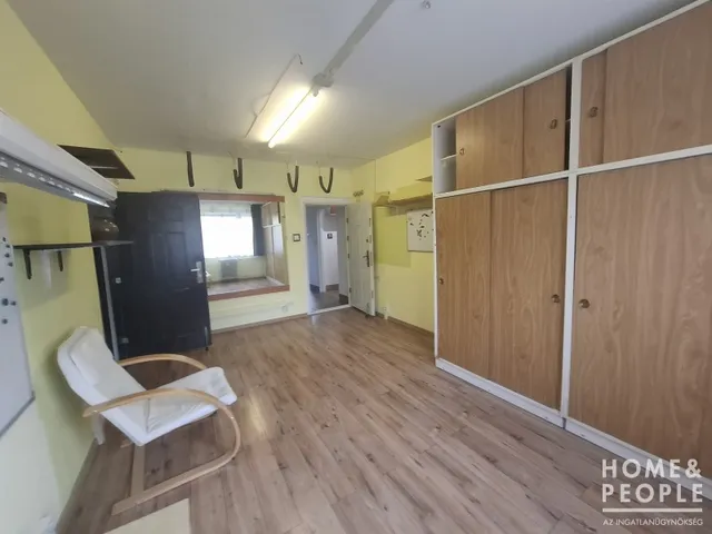 Eladó lakás Szeged, Tarján 69 nm