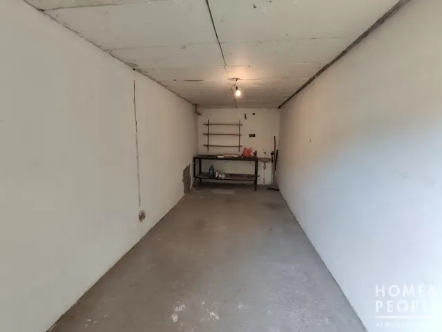 Eladó garázs Szeged, Felsőváros 16 nm