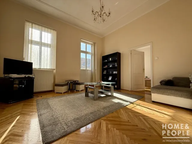 Eladó lakás Szeged, Belváros 106 nm