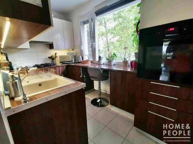 Eladó lakás Szeged, Rókus 72 nm