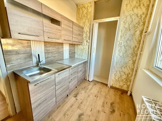 Eladó lakás Szeged, Makkosház 61 nm