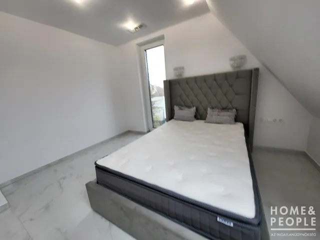 Eladó lakás Szeged, Móraváros 37 nm