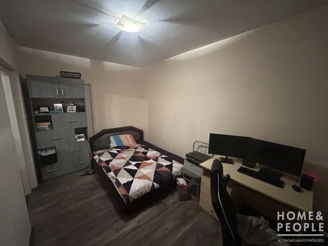 Eladó lakás Szeged, Makkosház 60 nm