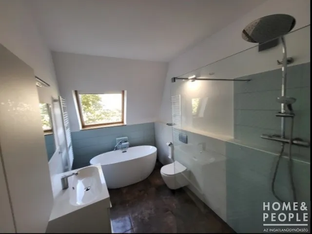 Eladó lakás Szeged, Rókus 120 nm