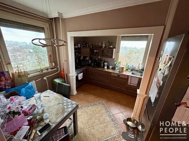 Eladó lakás Szeged, Fodorkert 67 nm