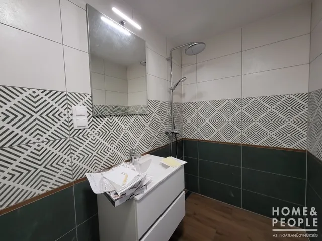 Eladó lakás Szeged, Móraváros 74 nm