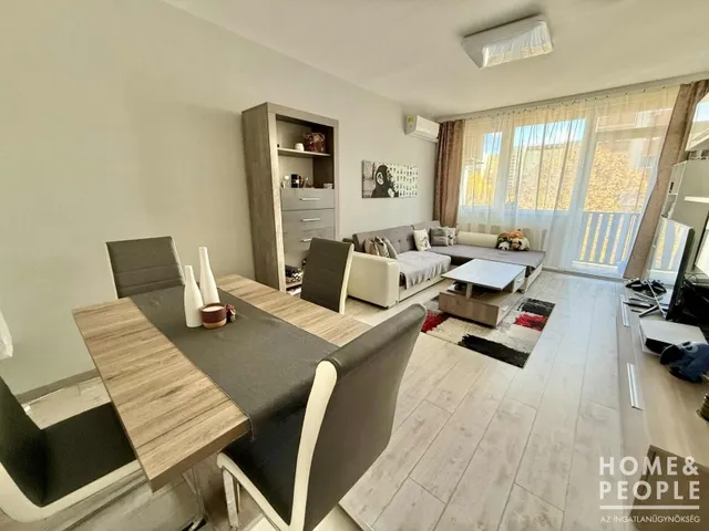 Eladó lakás Szeged 53 nm