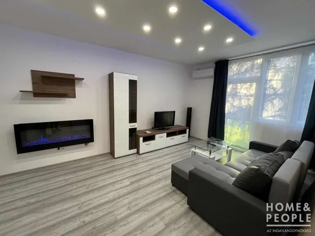 Eladó lakás Szeged, Belváros 61 nm