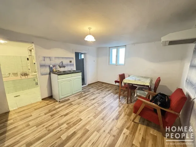 Eladó ház Mindszent 65 nm