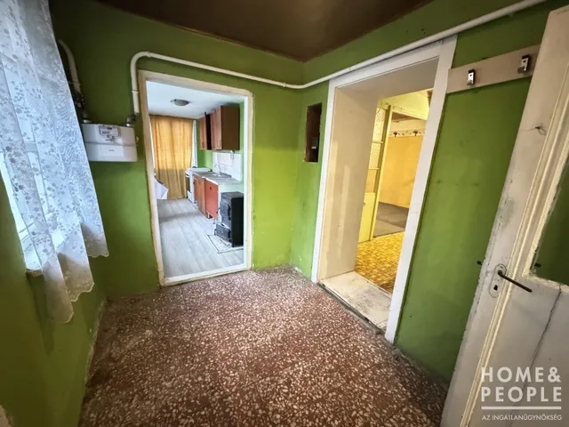 Eladó ház Hódmezővásárhely 75 nm