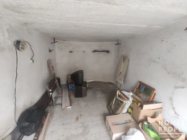 Eladó garázs Szeged, Felsőváros 14 nm