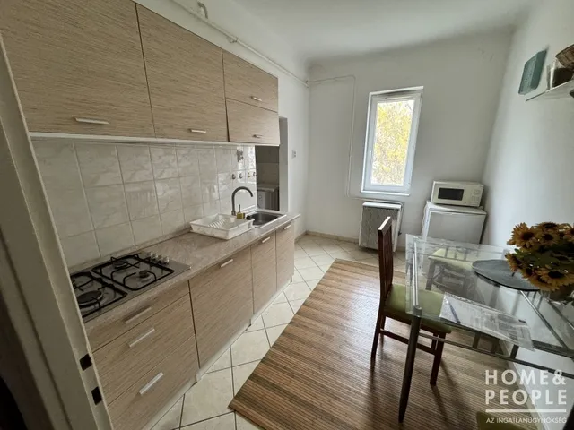 Eladó lakás Szeged, Belváros 37 nm