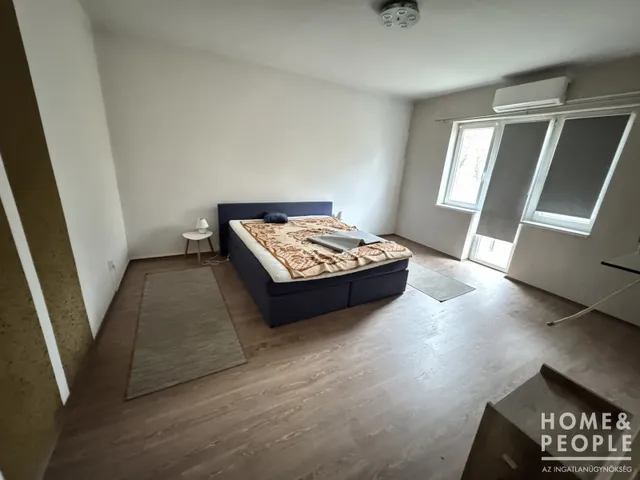 Eladó lakás Szeged, Belváros 37 nm