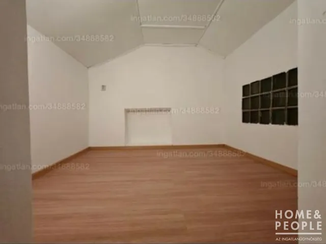 Eladó mezőgazdasági ingatlan Szeged, Gyálarét 20 nm