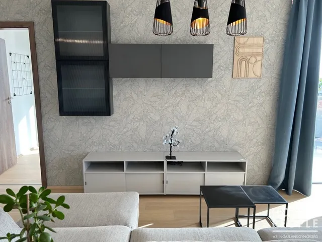 Eladó lakás Szeged, Móraváros 108 nm