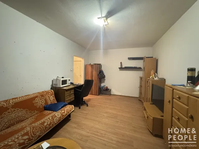 Eladó lakás Szeged, Felsőváros 35 nm