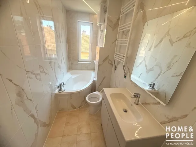 Eladó lakás Szeged, Makkosház 60 nm