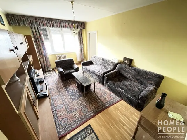 Eladó lakás Szeged, Tarján 53 nm