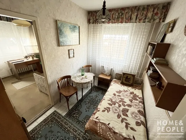 Eladó lakás Szeged, Tarján 53 nm