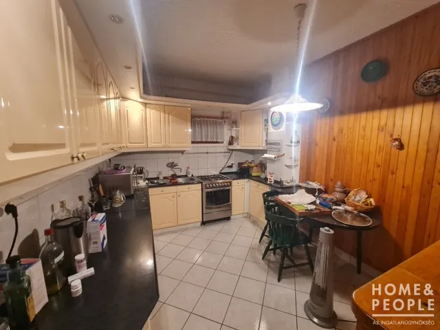 Eladó ház Hódmezővásárhely 158 nm