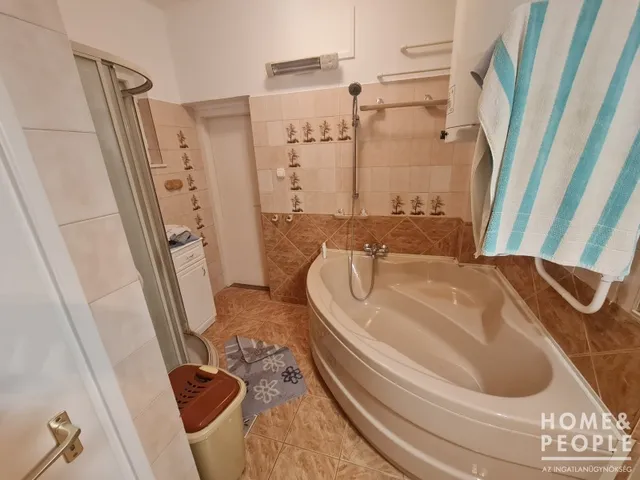 Eladó ház Hódmezővásárhely 158 nm